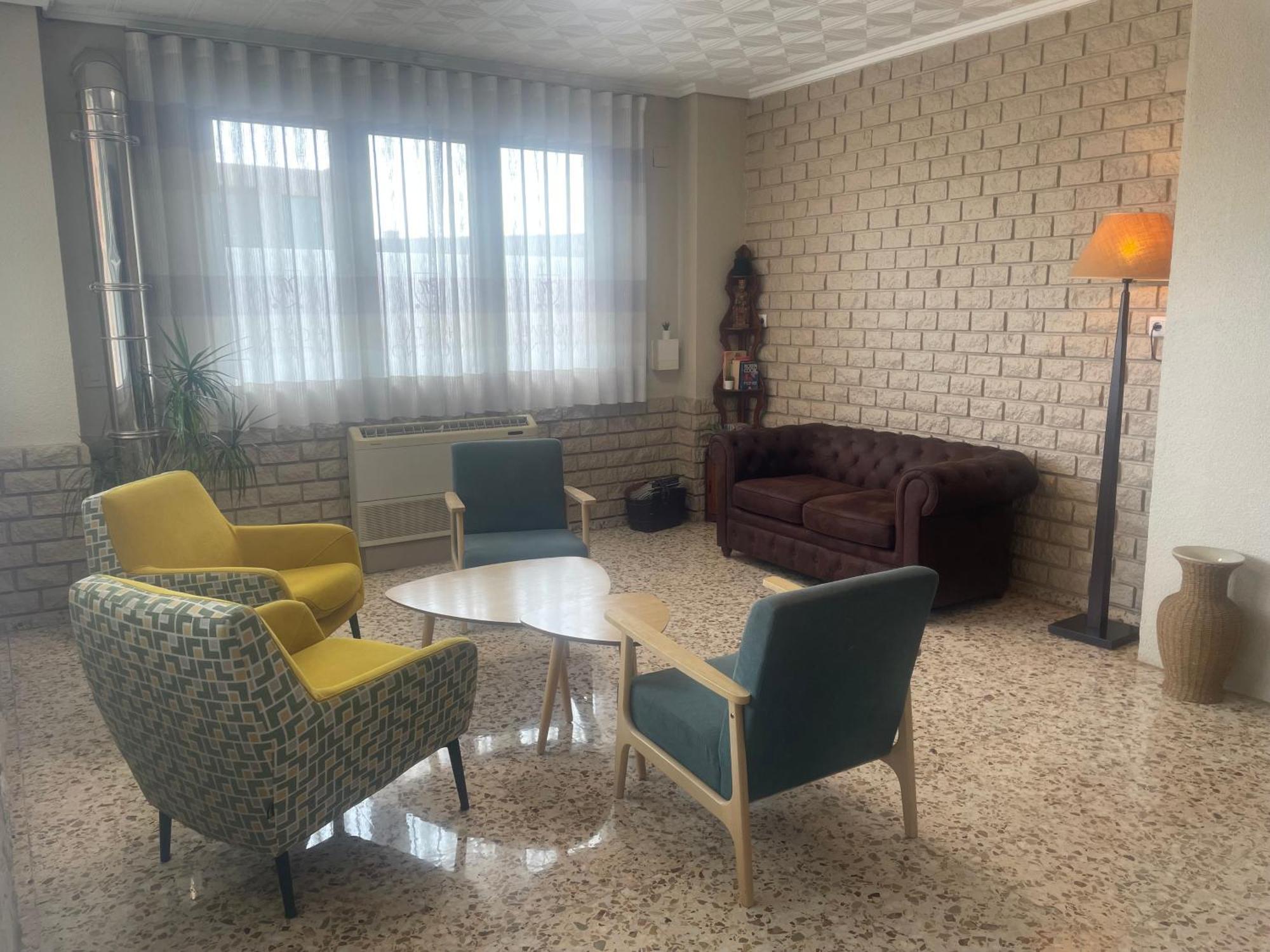 Hostal Moreno Сілья Екстер'єр фото